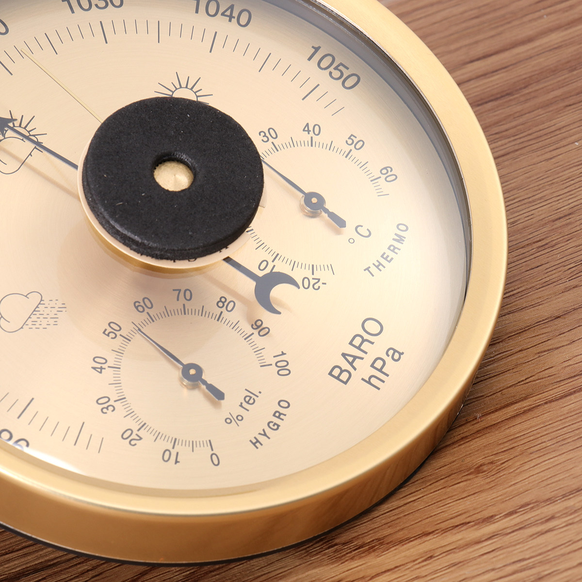 محطة طقس تناظرية 3 في 1 مع مقي - مراجعة Barometer Analog Classic وسعره